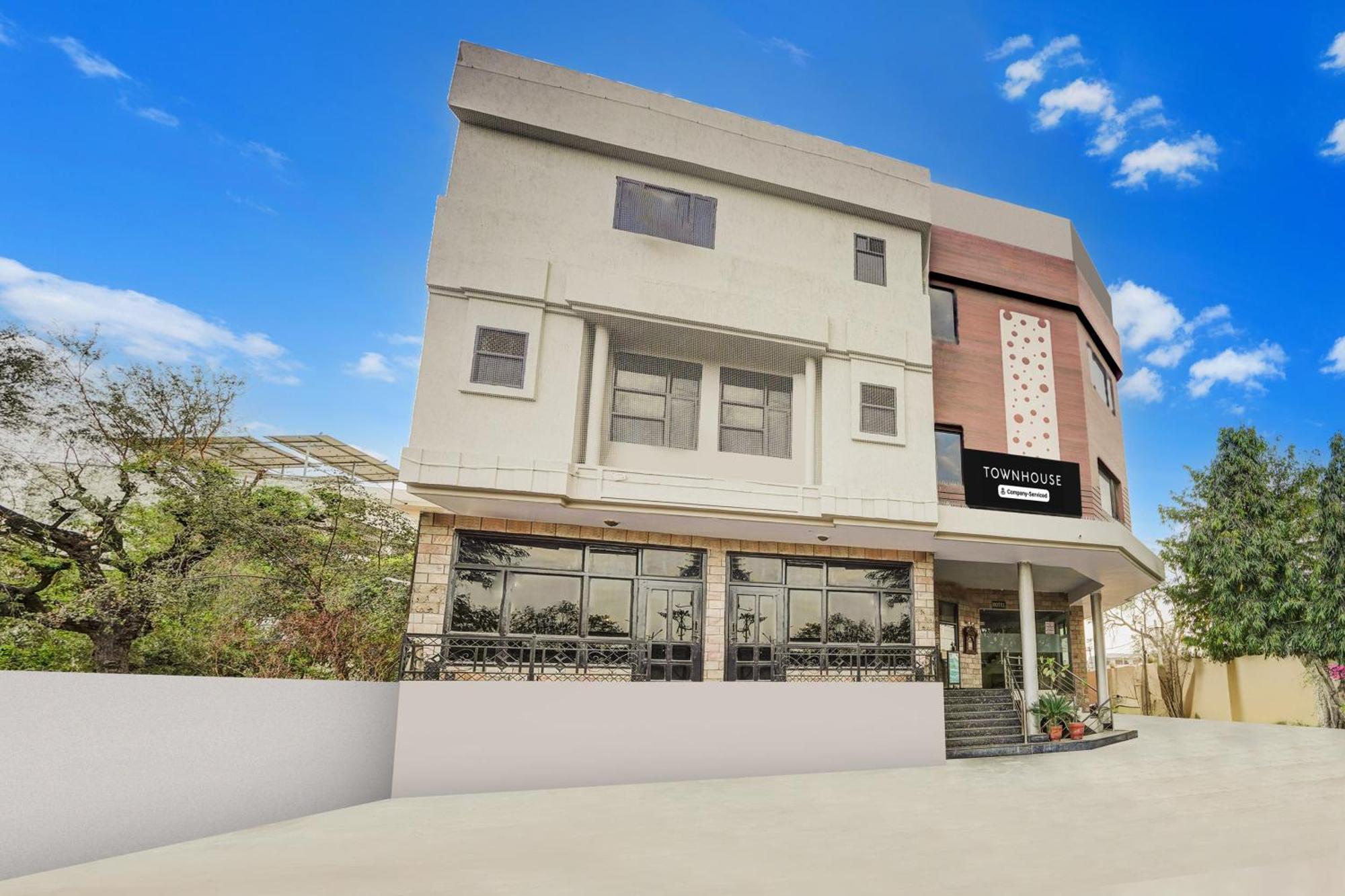Super Townhouse Sikar Road Jaipur Formerly Hotel Aroma Inn Extérieur photo